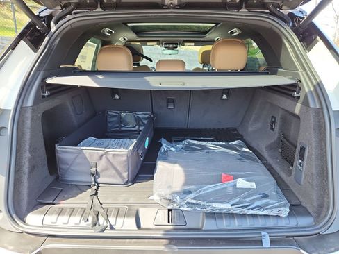 New 2026 Land Rover Range Rover Sport SE AWD/4WD image 13