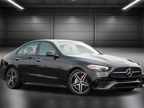 Certified 2025 Mercedes-Benz C 300 4MATIC Sedan image 4