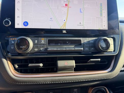 Used 2026 Toyota Grand Highlander AWD Hybrid image 18