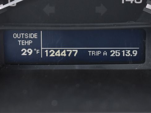 Used 2014 Honda Ridgeline SE image 30