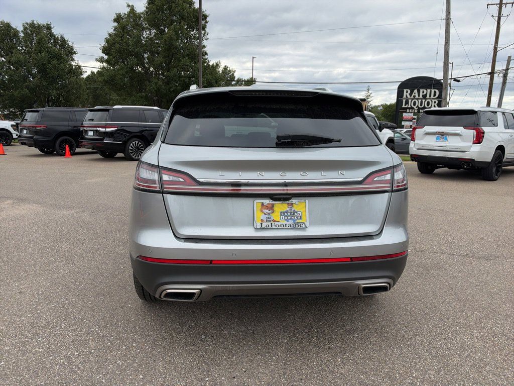 Used 2023 Lincoln Nautilus Reserve w/ Equipment Group 201A AWD/4WD image 4