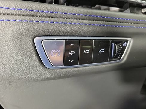 Used 2025 Cadillac Escalade IQ Sport 1 w/ Smart Trailering package AWD/4WD image 31