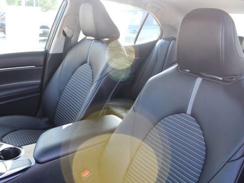 Used 2020 Toyota Camry SE FWD image 47