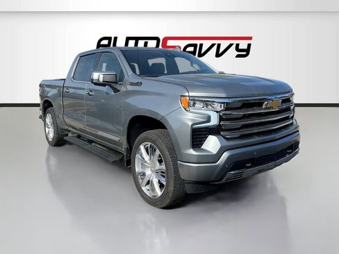 Used 2023 Chevrolet Silverado 1500 High Country w/ High Country Premium Package AWD/4WD image 1