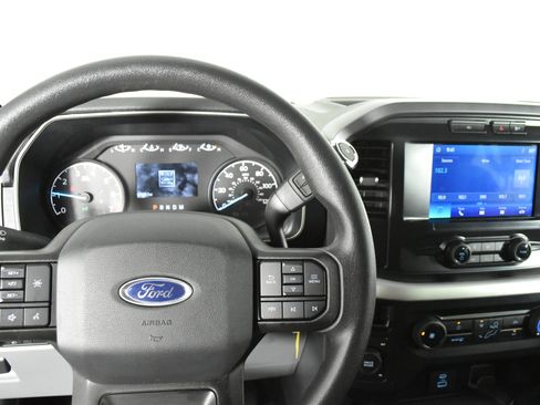 Used 2022 Ford F150 XLT image 17
