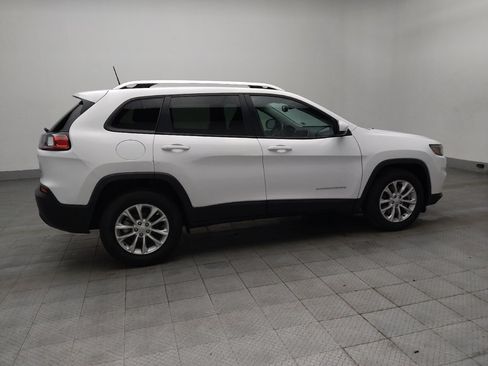 Used 2021 Jeep Cherokee Latitude FWD image 10