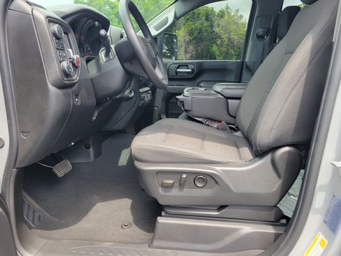 Certified 2025 Chevrolet Silverado 2500 Custom w/ Custom Value Package AWD/4WD image 34