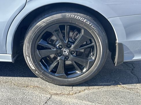 Used 2023 Honda Odyssey Sport image 22