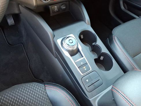 Used 2025 Ford Escape ST-Line w/ Equipment Group 301A image 17