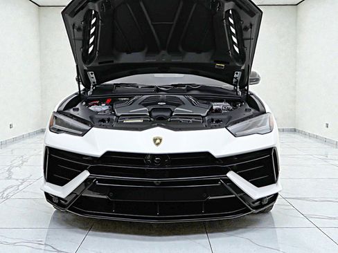 Used 2024 Lamborghini Urus S image 28