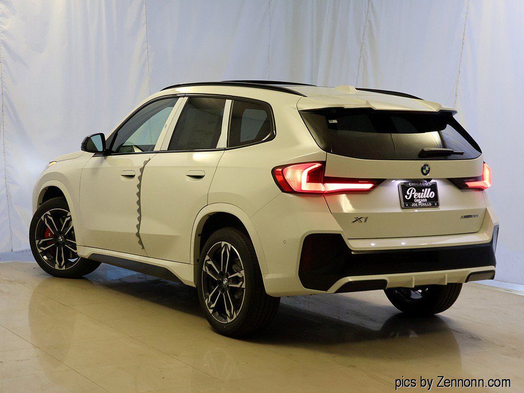 New 2027 BMW X1 xDrive28i AWD/4WD image 9