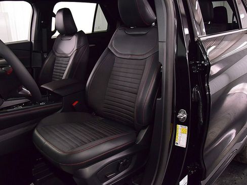 New 2026 Ford Explorer ST-Line AWD/4WD image 30