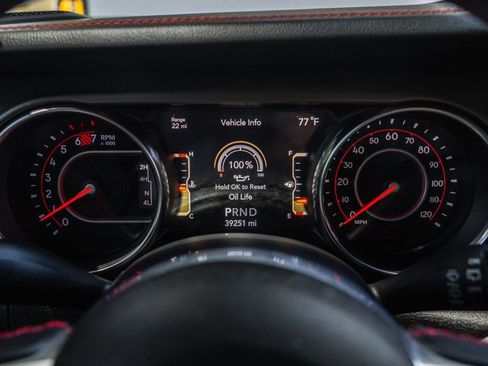 Used 2019 Jeep Wrangler Unlimited Rubicon w/ LED Lighting Group image 17