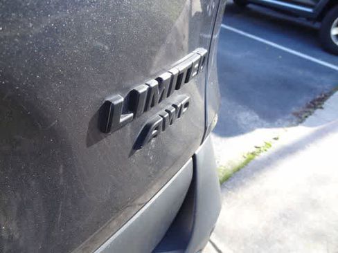 Used 2021 Toyota RAV4 Limited image 27