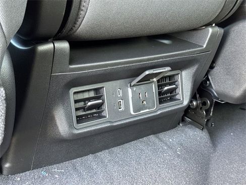 New 2026 GMC Sierra 1500 Elevation image 26