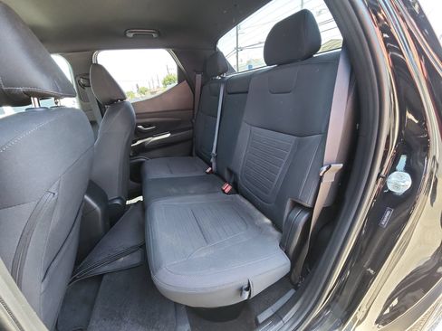 Used 2023 Hyundai Santa Cruz SE AWD/4WD image 23