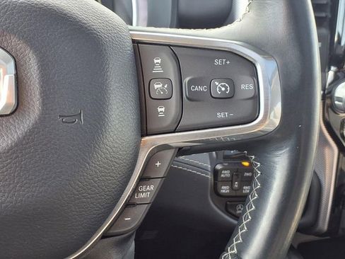 Used 2024 RAM 1500 Limited image 13