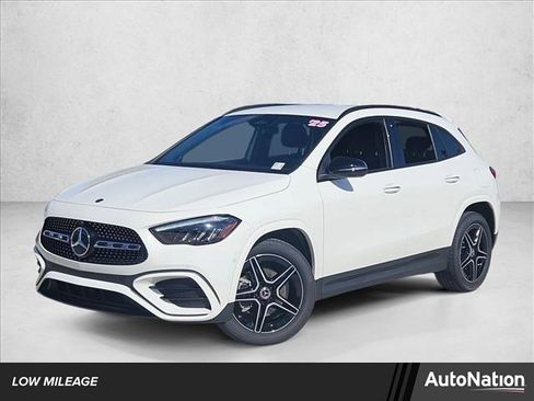 Used 2025 Mercedes-Benz GLA 250 image 1