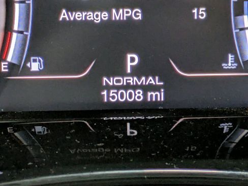 Used 2022 Maserati Quattroporte Modena Q4 image 16