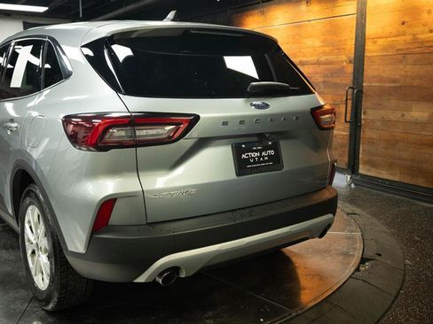 Used 2024 Ford Escape Active FWD image 6