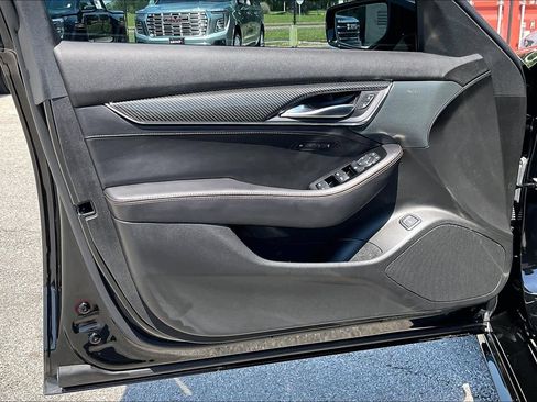 Used 2025 Cadillac CT5 Sport RWD image 21