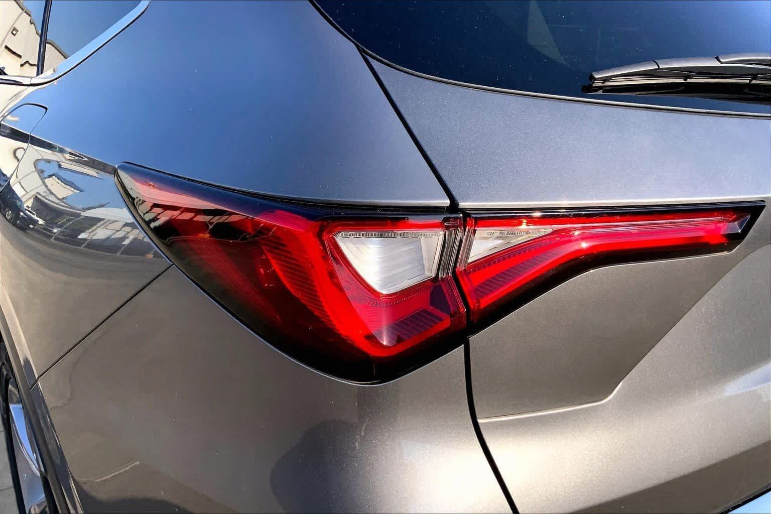 Used 2024 Acura MDX FWD image 29