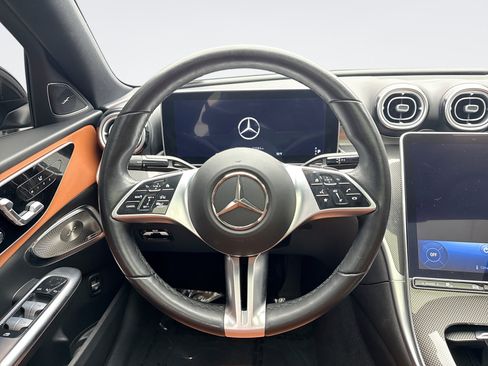 Used 2023 Mercedes-Benz C 300 4MATIC Sedan image 12
