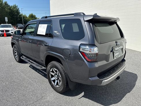 Used 2020 Toyota 4Runner TRD Off-Road Premium AWD/4WD image 5