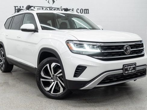 Used 2023 Volkswagen Atlas SEL AWD/4WD image 7