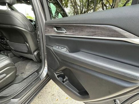 Certified 2024 Jeep Grand Cherokee L Limited image 38