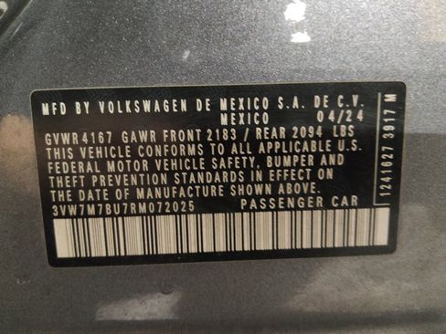 Used 2024 Volkswagen Jetta SE FWD image 33