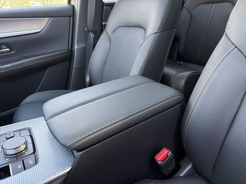 New 2026 MAZDA CX-90 Plug-In Hybrid w/Premium Sport image 21