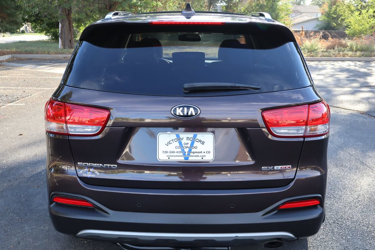 Used 2018 Kia Sorento EX w/ EX Advanced Touring Package FWD image 6