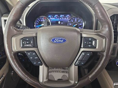 Used 2019 Ford Expedition Max XLT w/ Equipment Group 202A AWD/4WD image 22