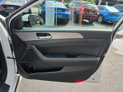 Used 2019 Hyundai Sonata Sport w/ Tech Package 03 FWD image 37
