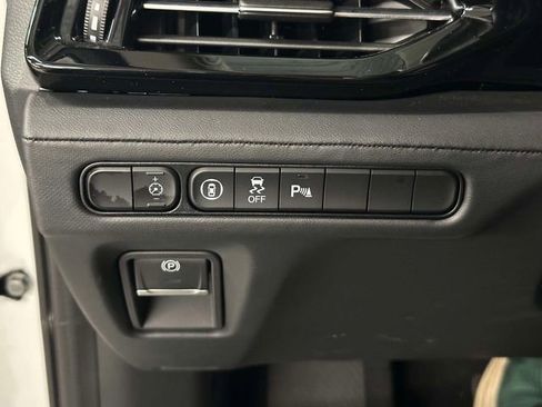 Used 2023 Acura MDX SH-AWD w/ Technology Package image 23