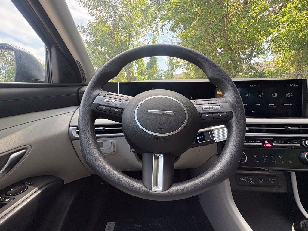 New 2026 Hyundai Tucson SEL FWD image 22