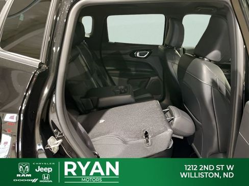 New 2026 Jeep Compass Latitude AWD/4WD image 49