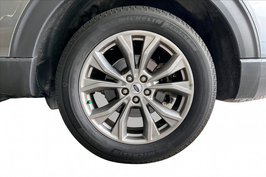 Used 2023 Ford Explorer XLT AWD/4WD image 31