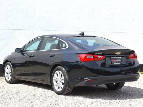 Used 2023 Chevrolet Malibu LT FWD image 2