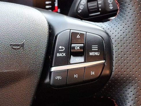 Certified 2023 Ford Escape ST-Line w/ Tech Pack #1 image 21