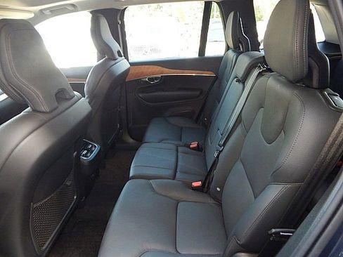 Certified 2025 Volvo XC90 B6 Plus image 14