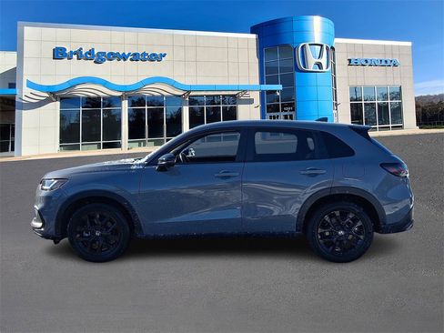 Used 2023 Honda HR-V Sport image 4