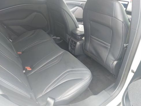 Certified 2024 Ford Mustang Mach-E Premium image 11