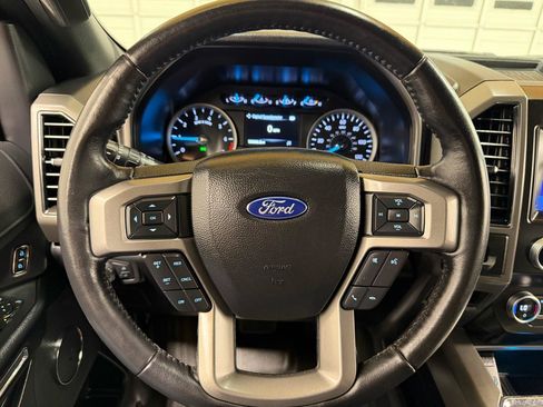 Used 2021 Ford Expedition XLT AWD/4WD image 14
