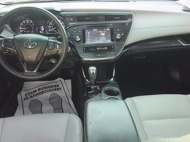 Used 2017 Toyota Avalon XLE Premium w/ Carpet Mat Package FWD image 6