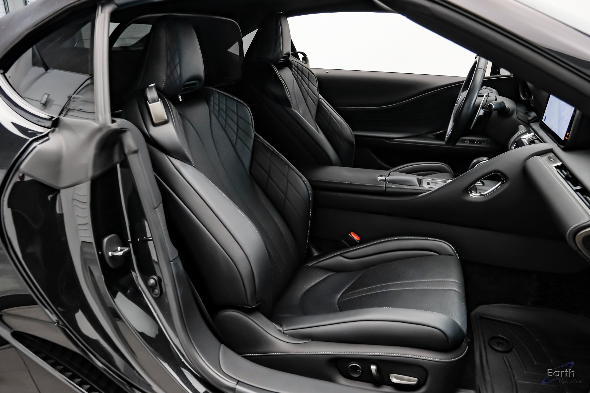Used 2024 Lexus LC 500 Convertible w/ Touring Package RWD image 42