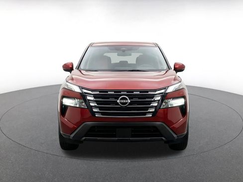 Used 2025 Nissan Rogue SV AWD/4WD image 2