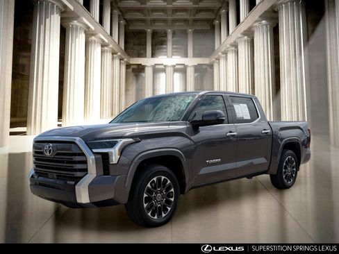 Used 2023 Toyota Tundra Limited w/ Power Package AWD/4WD image 8