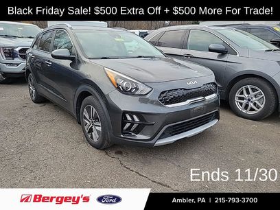 Used 2022 Kia Niro LXS